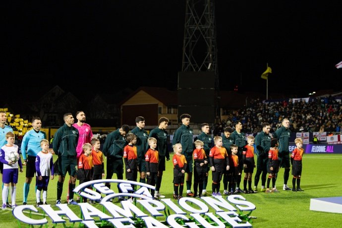 立博ladbrokes中文-曼城队长自掏腰包为374名远征球迷报销门票|曼彻斯特晚报|曼彻斯特|博德闪耀|欧冠|球票_新浪体育_新浪新闻